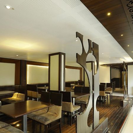 Collection O Satyan Inn Shirdi Εξωτερικό φωτογραφία